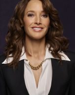 Jennifer Beals