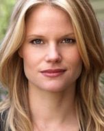 Joelle Carter