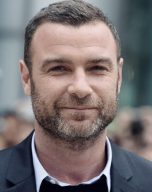 Liev Schreiber