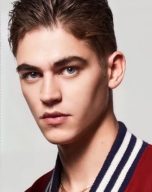 Hero Fiennes Tiffin