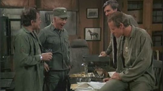 M*A*S*H - Striedanie stráží