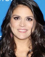 Cecily Strong