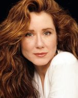 Mary McDonnell