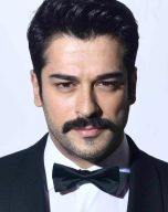 Burak Özçivit