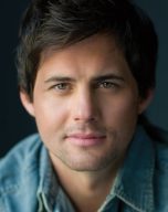 Kristoffer Polaha