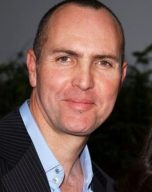 Arnold Vosloo