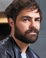 Peter Lanzani