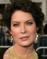 Lara Flynn Boyle