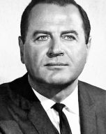 Brad Dexter